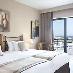 Hotel Verdi St George's Bay Marina 4*