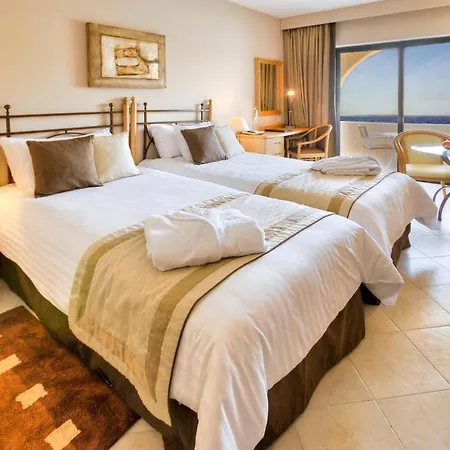 Verdi St George's Bay Marina 4* Saint Julian's
