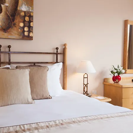 Verdi St George's Bay Marina 4* Saint Julian's