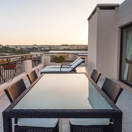 Verdi St George's Bay Marina Hotel Saint Julian's