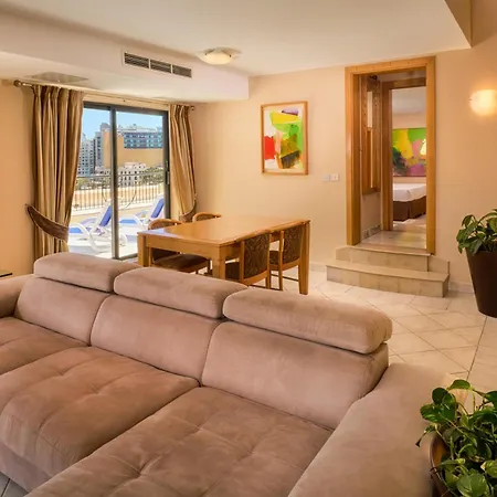 Verdi St George's Bay Marina 4* Saint Julian's