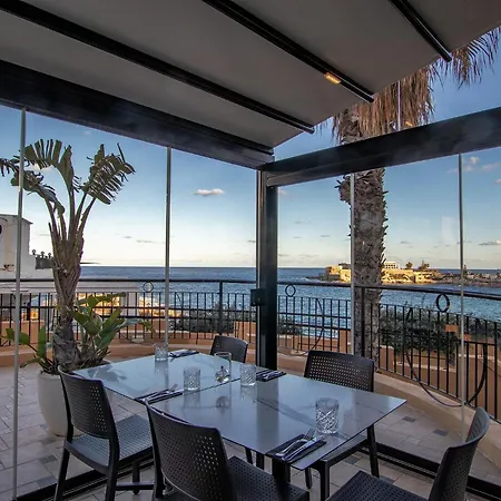 Verdi St George's Bay Marina Hotel