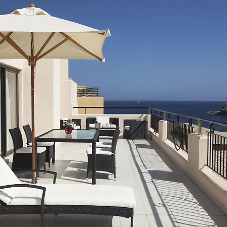Verdi St George's Bay Marina מלון 4*