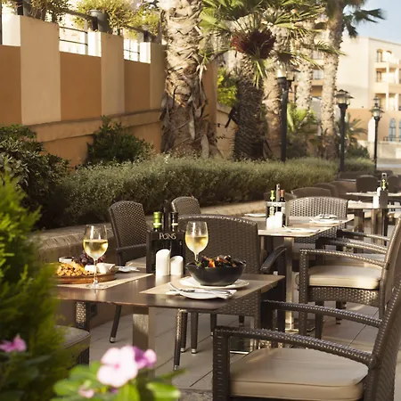 Verdi St George's Bay Marina Hotel