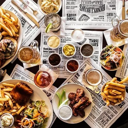 Hotel Verdi St George's Bay Marina