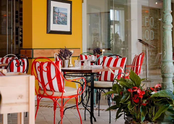 Verdi St George's Bay Marina San Giuliano