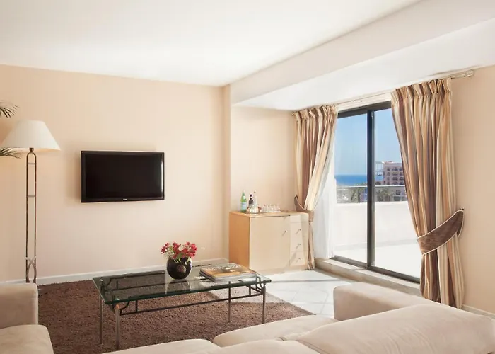 Verdi St George's Bay Marina Saint Julian's