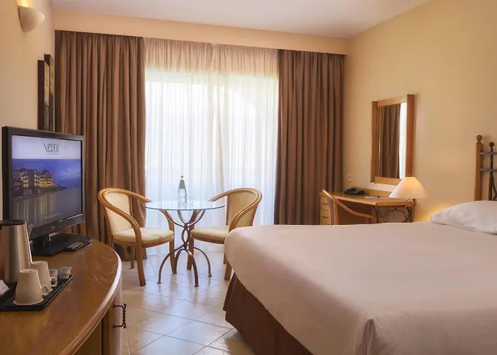 Hotel Verdi St George's Bay Marina San Giuliano