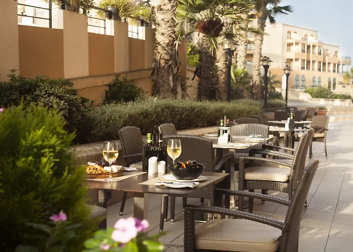 Verdi St George's Bay Marina Hotel