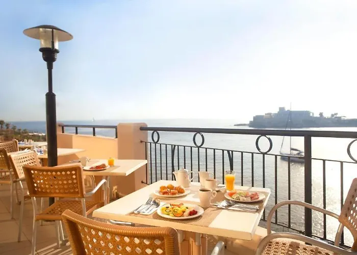 Verdi St George's Bay Marina San Giuliano