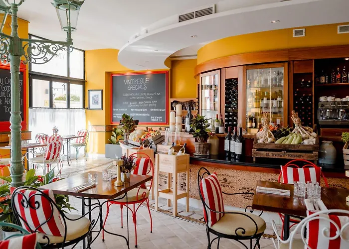 Verdi St George's Bay Marina Hotel San Giuliano